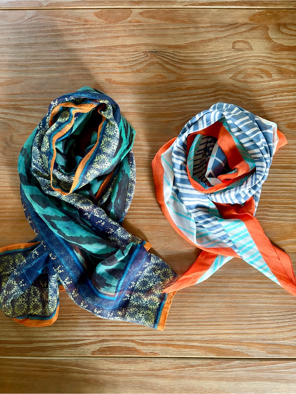GAP Set of 2 Pair of Printed Scarves